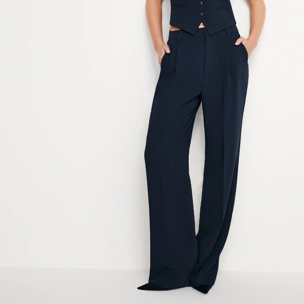Good American Luxe Suiting Column Wide-Leg Trouser